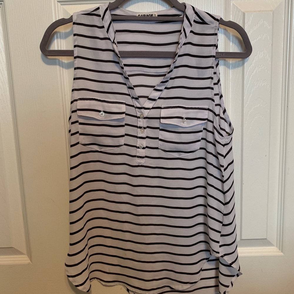 White and black striped tank top